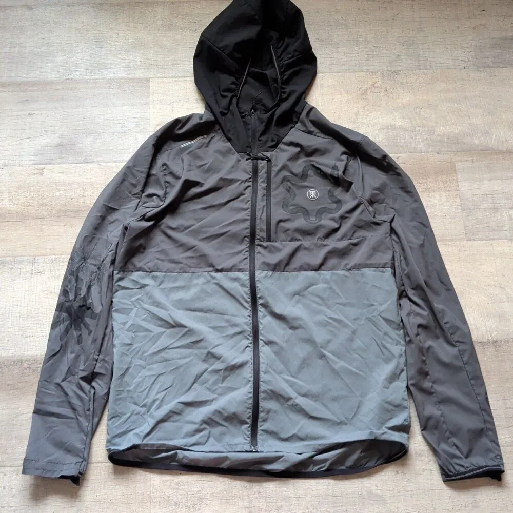 ​Roark Run Amok Men's L Grey Black Windbreaker Hooded Activewear Jacket